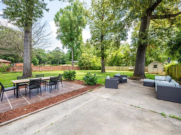 4th image of 226 Briarcliff Rd