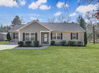 300 Charm Hill Rd, Lugoff, SC 29078