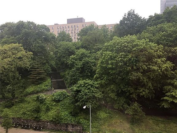 5th image of 422 St Nicholas Ave APT 5N