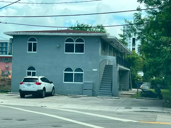 1479 NW 16th St, Miami, FL