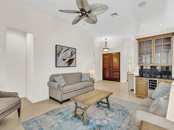 5th image of 1131 Governors Way