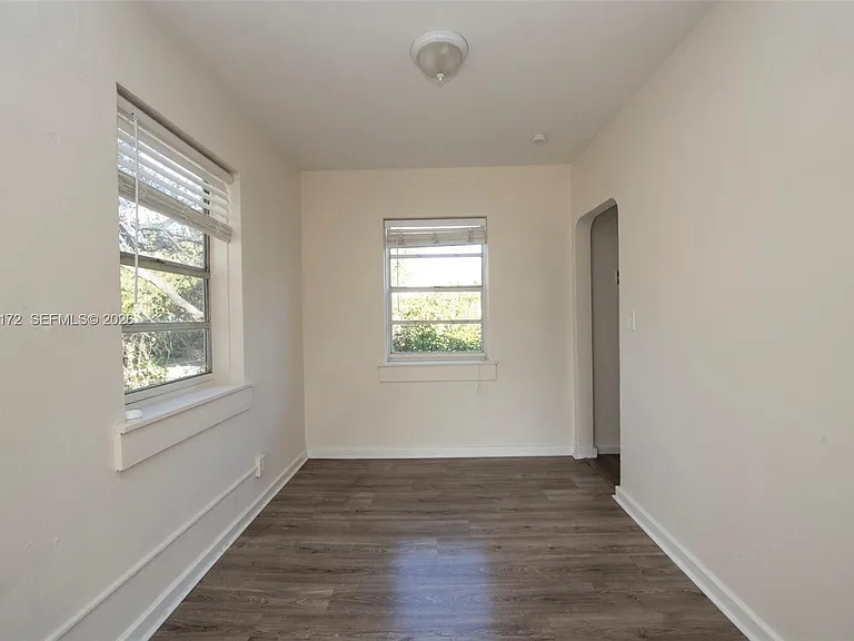 12247 NE 9th Ave #12247 — Photo 7