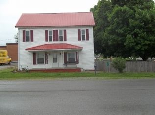 228 S Murphy St, Ridgway, IL 62979