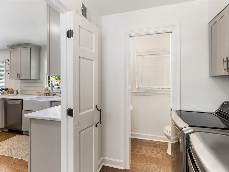 7270 Penbrook Cv — Photo 17
