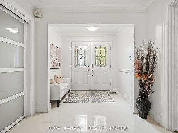 4th image of 135 Tilman Cir