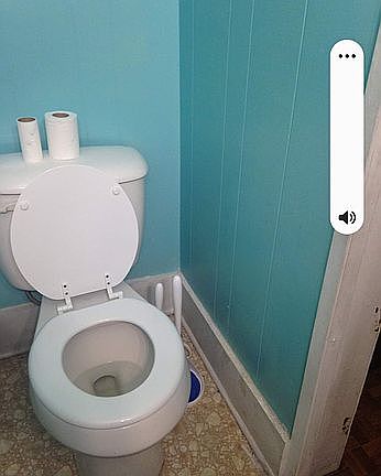 Downstairs bathroom before 