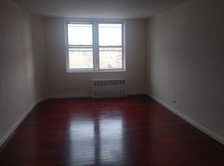 2490 Ocean Pkwy, Brooklyn, NY 11235
