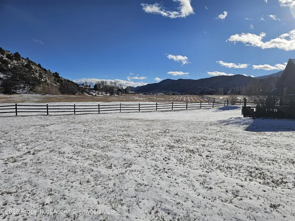 25 Laird Ln, Glenwood Springs, CO 81601