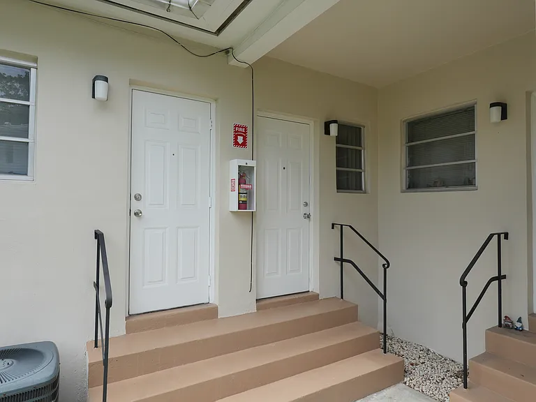 449 Santander Ave #449 — Photo 14