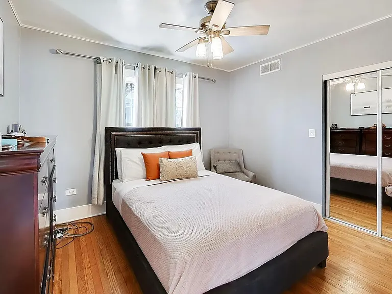 264 E 161st Pl — Photo 14