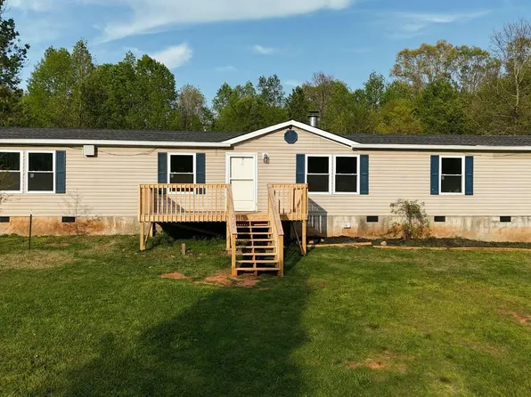 255 County Road 755, Riceville, TN 37370