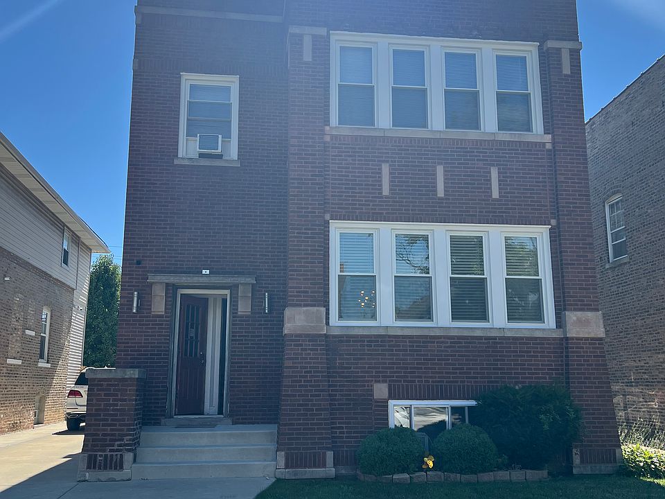 1st image of 5225 W Cornelia Ave #1
