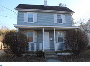 12 Grove St, Glassboro, NJ 08028