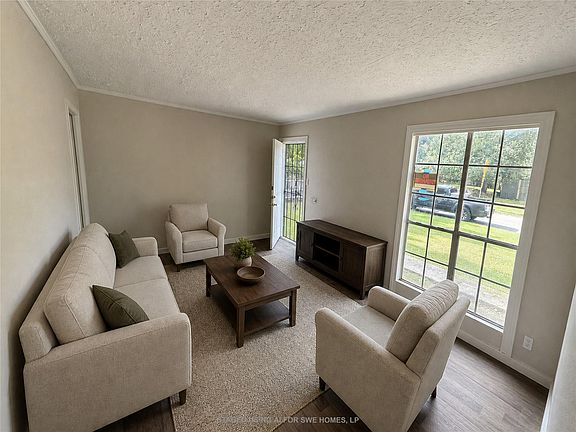 3rd image of 4603 Keystone St
