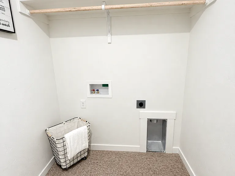 4677 W Quarterhorse Ln — Photo 13