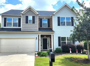 326 Barrett Chase Dr, Simpsonville, SC 29680