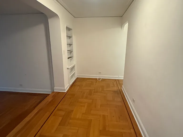 331 E 71st St #1J — Photo 5
