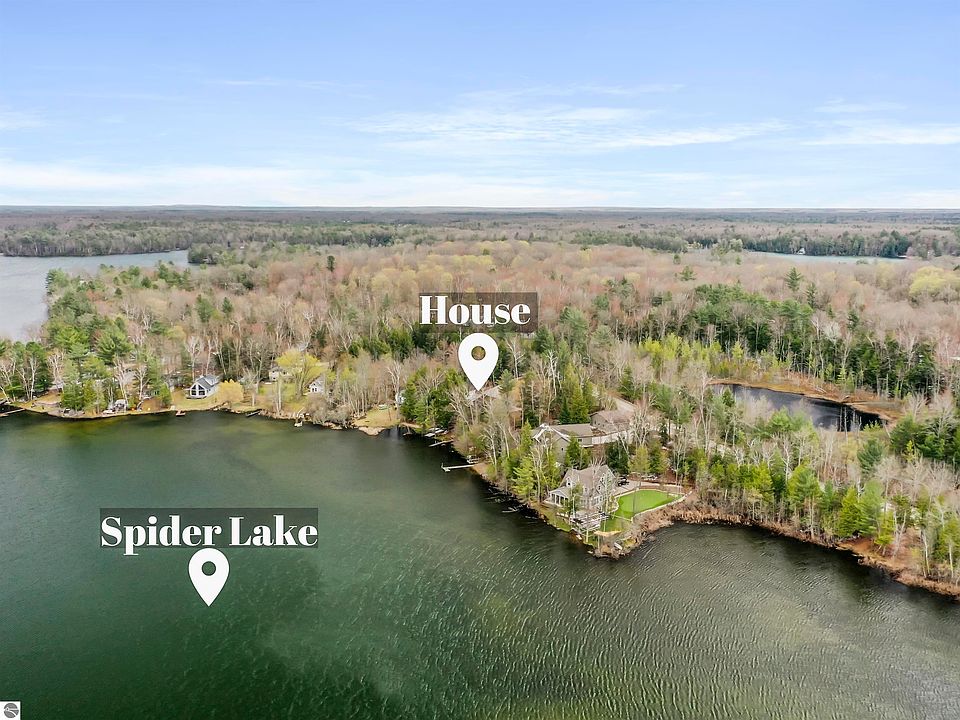 291 Peninsula Trl, Traverse City, MI 49696 Zillow