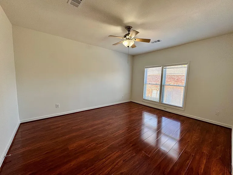 11854 Taylorcrest Rd — Photo 10