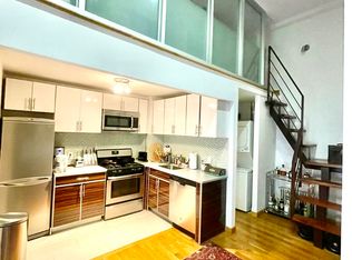 256 N 6th St APT 2A, Brooklyn, NY 11211