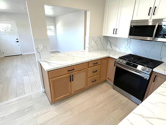 2nd image of 8018 Lemon Ave
