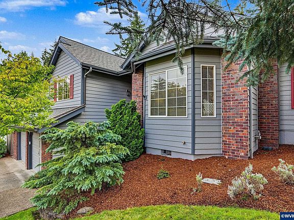 2nd image of 4712 NW Jeanice Pl