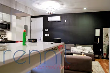 Rented by Rennit Inc.