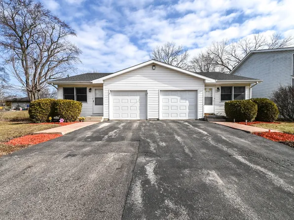 3113 Galilee Ave, Zion, IL 60099