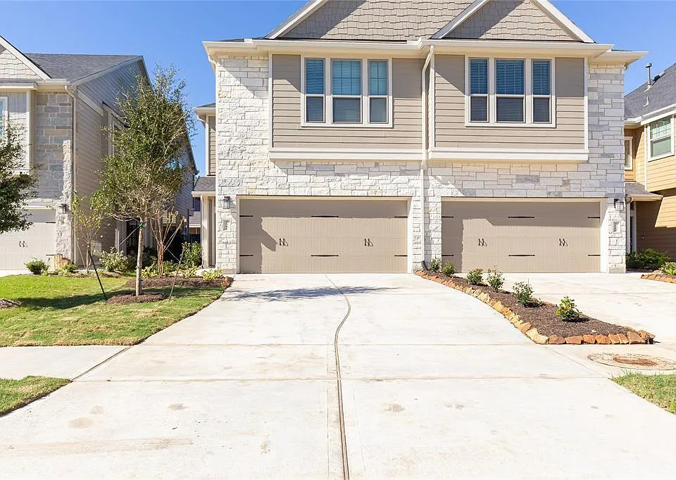 5546 Sallow Bay Ln