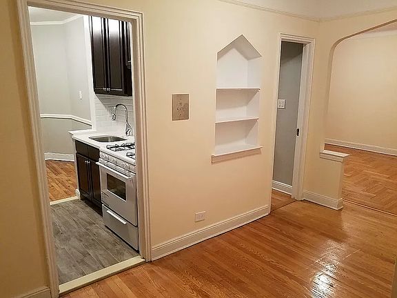 2nd image of 265 Quentin Rd #C4