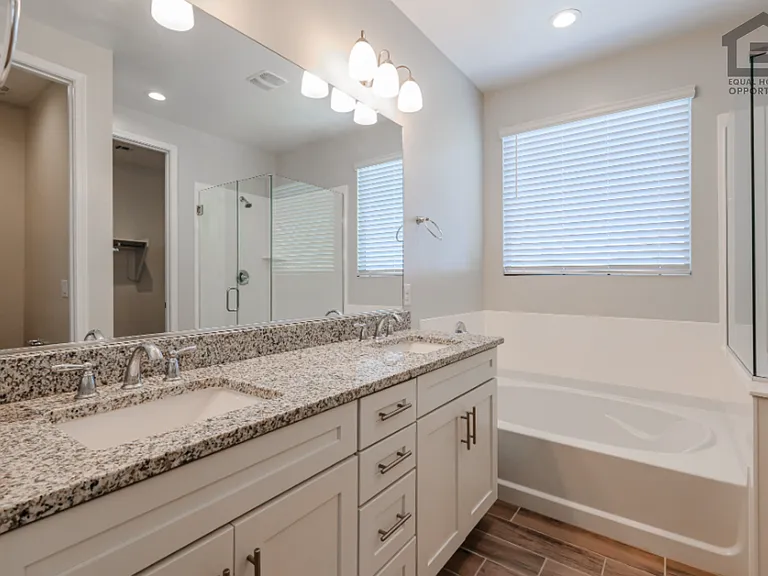 6521 E Michigan Ave — Photo 30