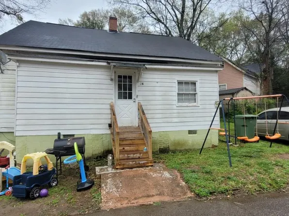 2 Willow St, Covington, GA 30014