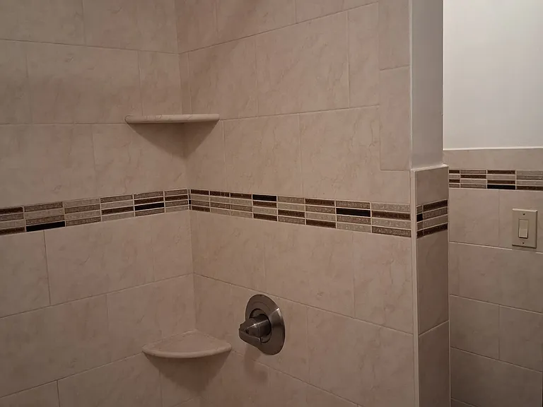 2176 Halsey St #1 — Photo 19