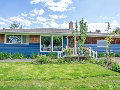 22332 10th Avenue S, Des Moines, WA, 98198