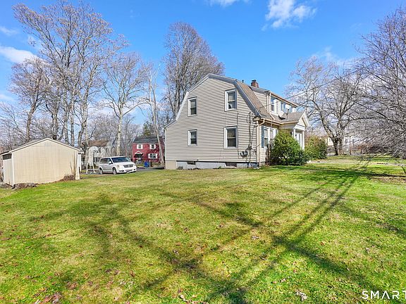 4th image of 570 Broadview Terrace