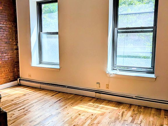4th image of 163 W 73rd St APT 9W