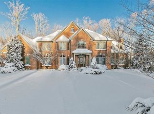 16420 Majestic Oaks, Chagrin Falls, OH 44023
