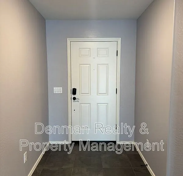 1633 W Pinkley Ct — Photo 4