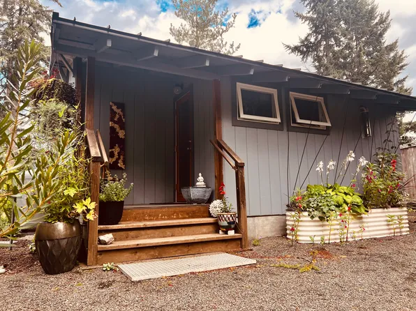 (undisclosed Address), Bainbridge Island, WA 98110