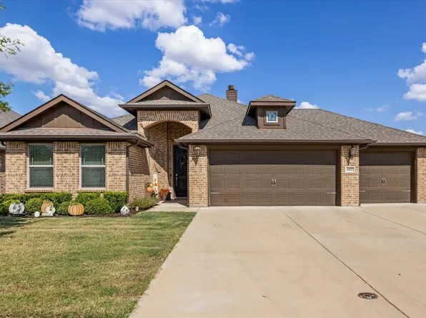 1437 Town Creek Cir, Weatherford, TX 76086