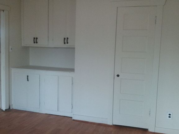 3rd image of 603 Washington St APT 1