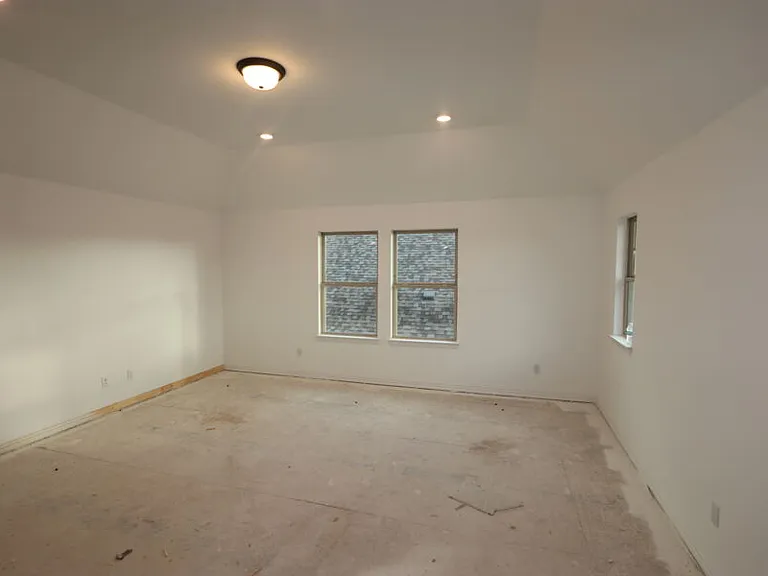 401 Mangold Dr — Photo 18