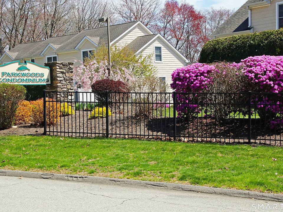 1st image of 4 Parkwoods Drive #4