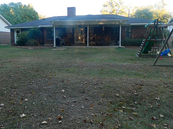 3rd image of 400 Sylvan Lakes Dr