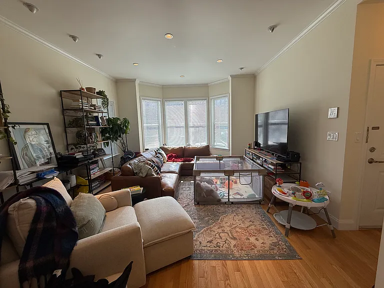 15 Langdon St #1D — Photo 5