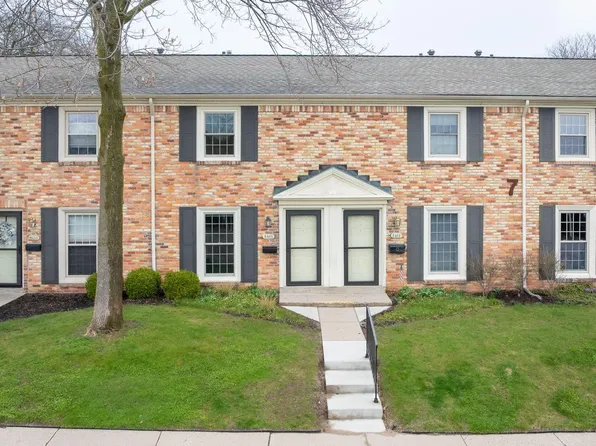 2460 Village Dr SE #67, Grand Rapids, MI 49506