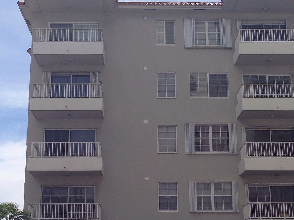 1st image of 2600 Collins Ave #000