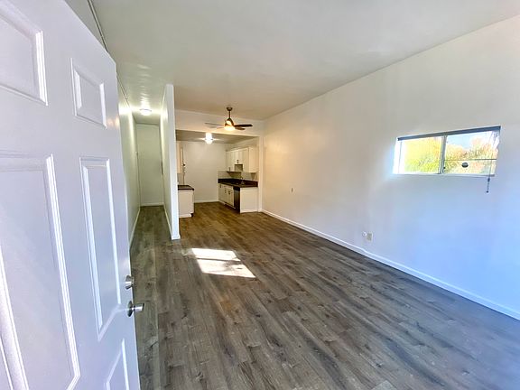 3rd image of 2102 Allesandro St #2102