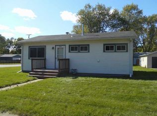 7702 Randy Rd, Machesney Park, IL 61115