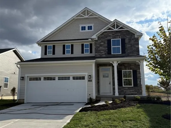 1230 Deer Valley Dr, Miamisburg, OH 45342